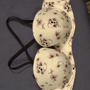 Torrid skull and roses bra  42C